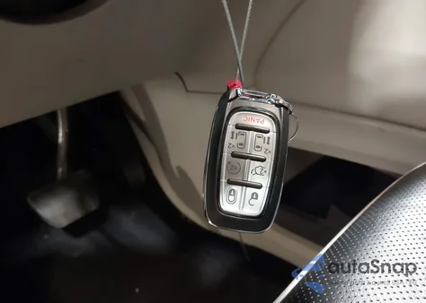 2021 Chrysler Pacifica Hybrid Limited from USA, damaged, VIN 2C4RC1S73MR557334